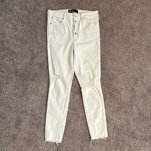 Gap white distressed skinny jeans